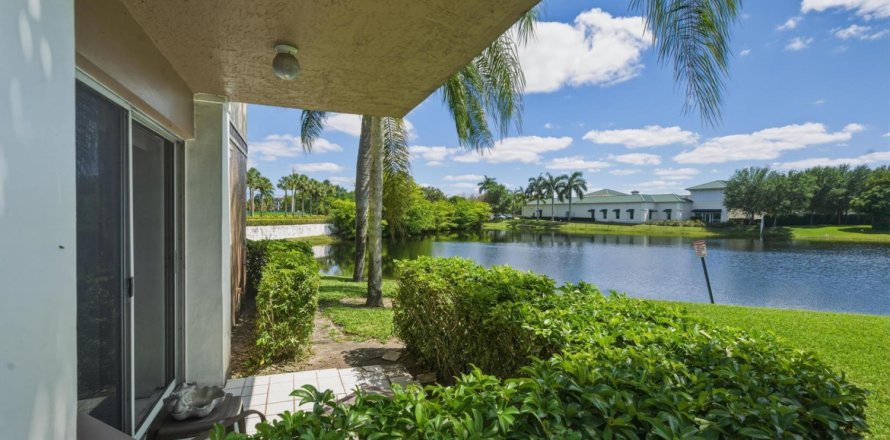 Condo à Pembroke Pines, Floride, 2 chambres № 2147340