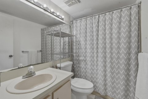 Copropriété à vendre à Pembroke Pines, Floride: 2 chambres, 96.34 m2 № 2147340 - photo 23