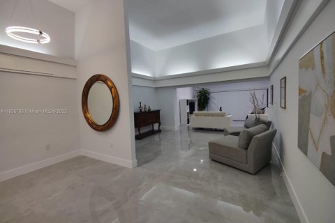 Снять в аренду виллу или дом в Тамарак, Флорида 3 спальни, 258.92м2, № 1963258 - фото 1