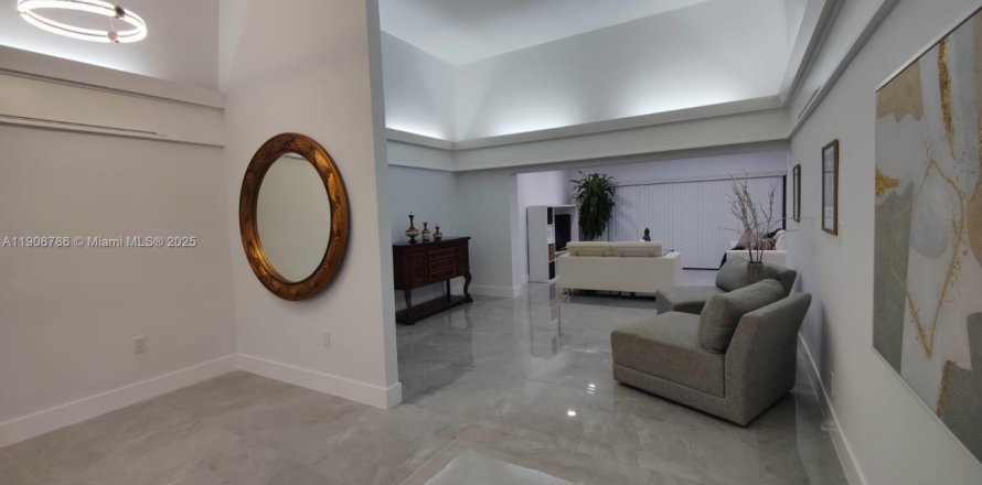 Дом в Тамарак, Флорида 3 спальни, 258.92м2 № 1963258