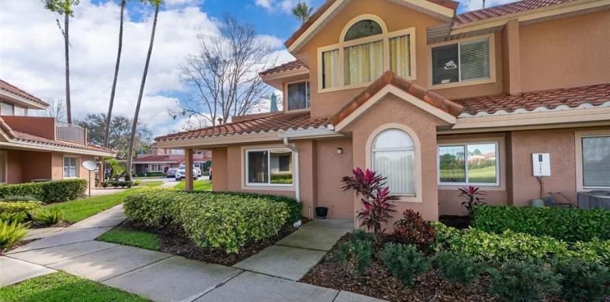 Condominio en Winter Haven, Florida, 1 dormitorio  № 1919371