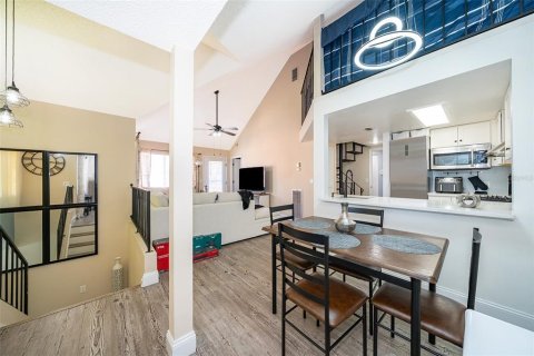Condominio en alquiler en Winter Haven, Florida, 1 dormitorio, 73.67 m2 № 1919371 - foto 11