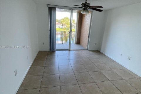 Снять в аренду квартиру в Коконат Крик, Флорида 1 спальня, 62.24м2, № 2008623 - фото 22