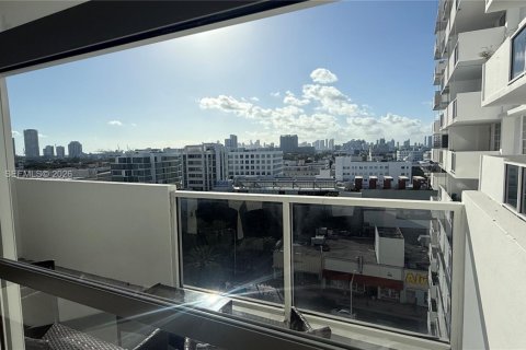 Снять в аренду кондоминиум в Майами-Бич, Флорида 49.7м2, № 2028530 - фото 15