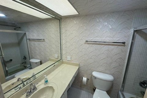 Copropriété à vendre à Sunny Isles Beach, Floride: 3 chambres, 222.97 m2 № 2171387 - photo 20