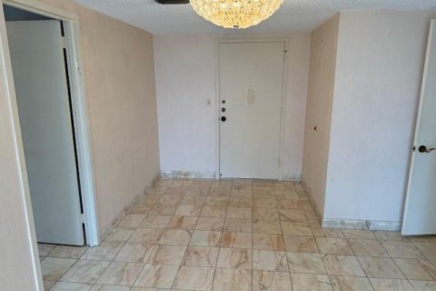 Copropriété à vendre à Sunny Isles Beach, Floride: 3 chambres, 222.97 m2 № 2171387 - photo 8