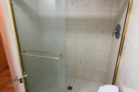 Copropriété à vendre à Sunny Isles Beach, Floride: 3 chambres, 222.97 m2 № 2171387 - photo 24