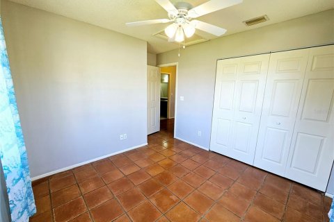 Copropriété à louer à Englewood, Floride: 2 chambres, 83.24 m2 № 2355886 - photo 19