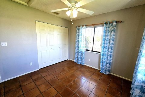 Copropriété à louer à Englewood, Floride: 2 chambres, 83.24 m2 № 2355886 - photo 18