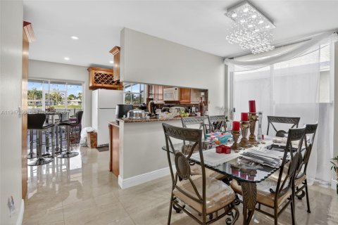 Купить виллу или дом в Пемброк-Пайнс, Флорида 4 спальни, 138.8м2, № 2006643 - фото 9