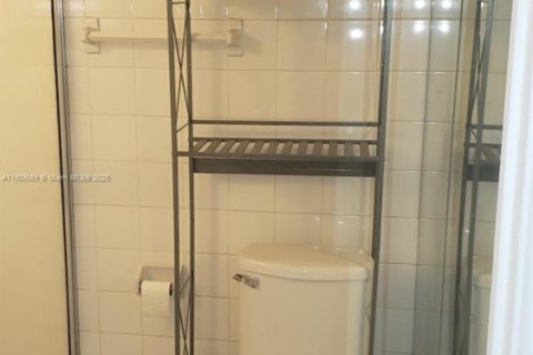 Copropriété à louer à Miami Beach, Floride: 2 chambres, 63.82 m2 № 1964418 - photo 14