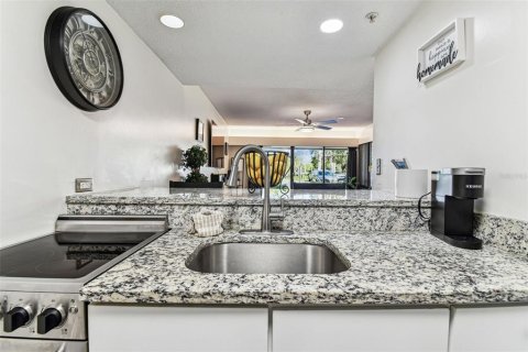 Купить кондоминиум в Палм-Харбор, Флорида 3 комнаты, 56.67м2, № 1586335 - фото 7