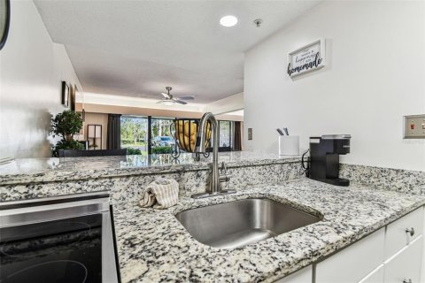 Купить кондоминиум в Палм-Харбор, Флорида 3 комнаты, 56.67м2, № 1586335 - фото 8