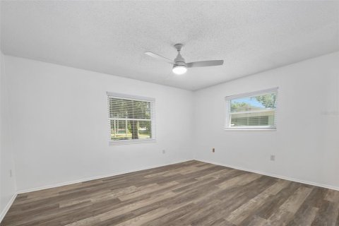 Villa ou maison à vendre à DeLand, Floride: 2 chambres, 149.39 m2 № 1641122 - photo 17