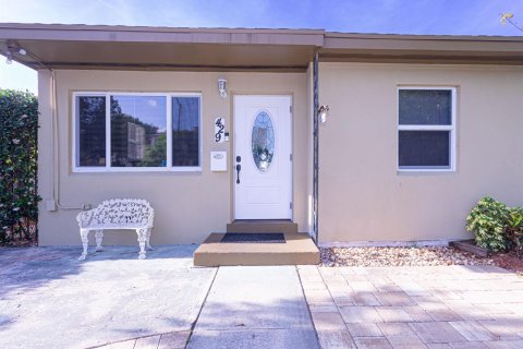Casa en venta en West Palm Beach, Florida, 4 dormitorios, 127.74 m2 № 2319538 - foto 9
