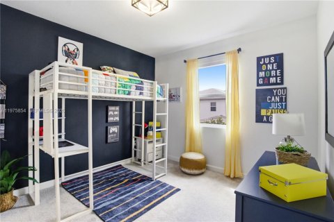 House in Miami, Florida 4 bedrooms, 215.9 sq.m. № 2042408 - photo 29