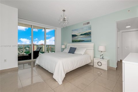 Copropriété à louer à Sunny Isles Beach, Floride: 2 chambres, 132.2 m2 № 2153790 - photo 5