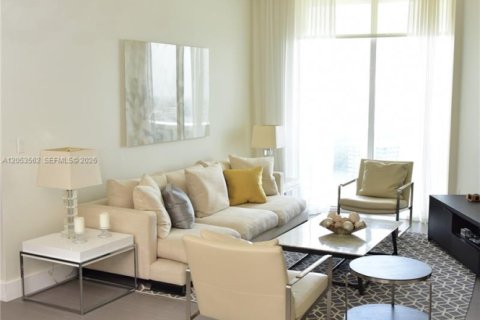 Condominio en venta en Sunny Isles Beach, Florida, 2 dormitorios, 135.92 m2 № 2180245 - foto 5