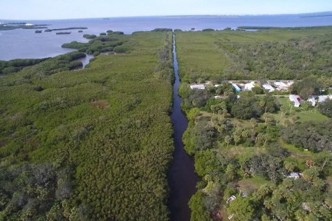 Casa en venta en Gibsonton, Florida, 1 dormitorio, 91.97 m2 № 669402 - foto 8