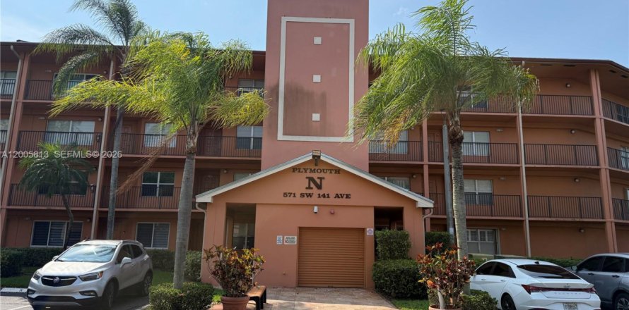 Condo à Pembroke Pines, Floride, 2 chambres  № 2077783