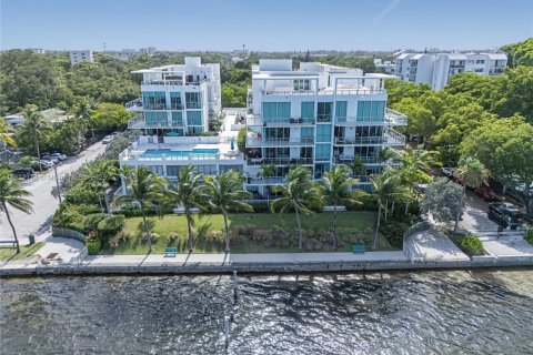 Condo in Miami, Florida, 2 bedrooms  № 1801152 - photo 25