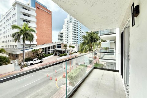 Appartement à louer à Miami Beach, Floride: 2 chambres, 100.15 m2 № 1779421 - photo 10