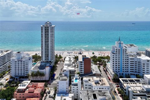Appartement à louer à Miami Beach, Floride: 2 chambres, 100.15 m2 № 1779421 - photo 1