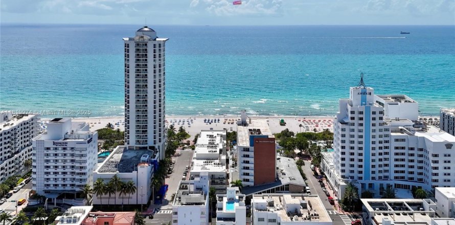 Appartement à Miami Beach, Floride 2 chambres, 100.15 m2 № 1779421