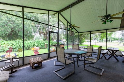 House in Bushnell, Florida 3 bedrooms, 124.86 sq.m. № 1539315 - photo 2