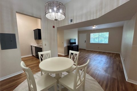 Condominio en alquiler en Gainesville, Florida, 3 dormitorios, 101.54 m2 № 1910496 - foto 5
