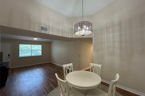 Condominio en alquiler en Gainesville, Florida, 3 dormitorios, 101.54 m2 № 1910496 - foto 8