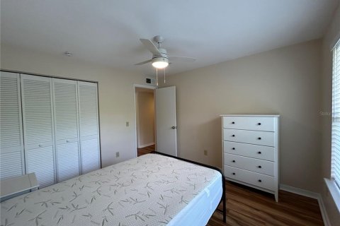 Condominio en alquiler en Gainesville, Florida, 3 dormitorios, 101.54 m2 № 1910496 - foto 23