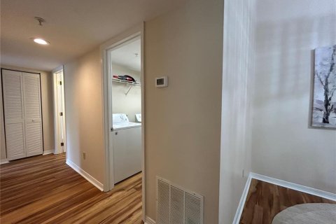Condominio en alquiler en Gainesville, Florida, 3 dormitorios, 101.54 m2 № 1910496 - foto 14
