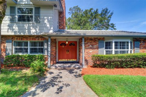 House in Clearwater, Florida 4 bedrooms, 312.34 sq.m. № 1751068 - photo 11