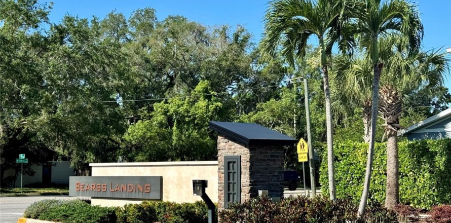 Townhouse in Tampa, Florida 3 bedrooms, 195.65 sq.m. № 1226645