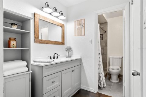 Купить кондоминиум в Сарасота, Флорида 6 комнат, 111.76м2, № 1911502 - фото 25