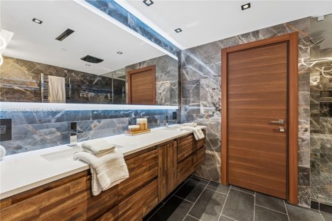 Купить кондоминиум в Авентура, Флорида 2 спальни, 176.61м2, № 2044527 - фото 28