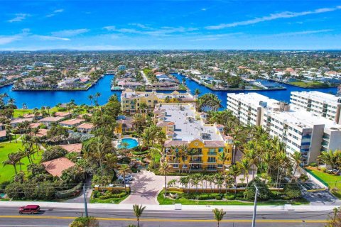 Condominio en venta en Hillsboro Beach, Florida, 2 dormitorios, 201.6 m2 № 2183666 - foto 2