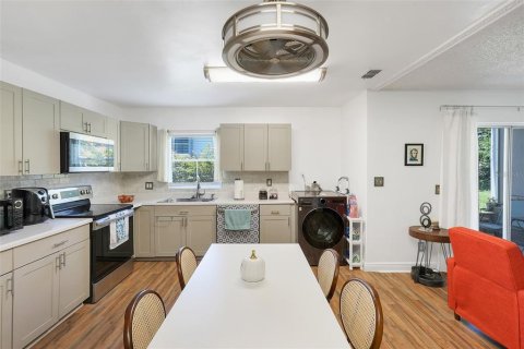 Купить кондоминиум в Орландо, Флорида 4 комнаты, 93.46м2, № 1843203 - фото 14