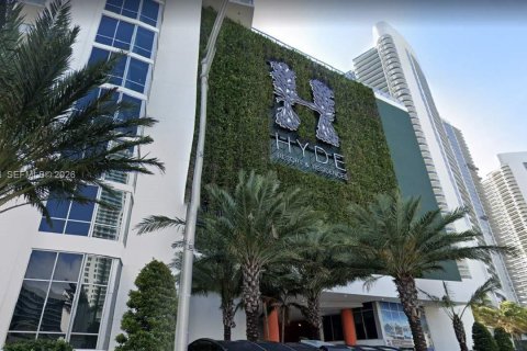 Condominio en venta en Hollywood, Florida, 2 dormitorios № 2170350 - foto 2