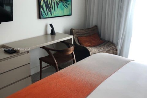 Condominio en venta en Hollywood, Florida, 2 dormitorios № 2170350 - foto 25