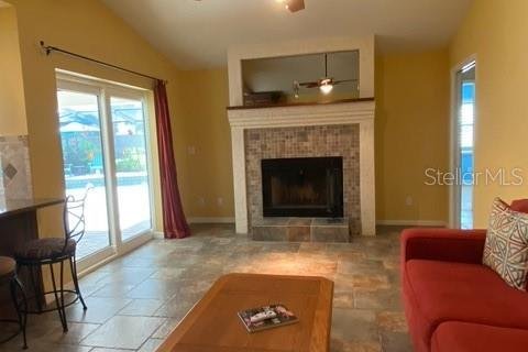 House in Valrico, Florida 4 bedrooms, 193.05 sq.m. № 2432703 - photo 11
