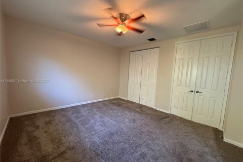 Townhouse in Boynton Beach, Florida 3 bedrooms, 158.58 sq.m. № 1956989 - photo 28