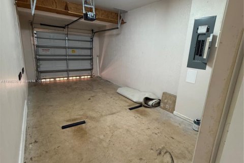 Townhouse in Boynton Beach, Florida 3 bedrooms, 158.58 sq.m. № 1956989 - photo 14