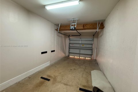 Townhouse in Boynton Beach, Florida 3 bedrooms, 158.58 sq.m. № 1956989 - photo 8