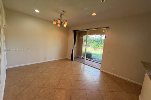 Townhouse in Boynton Beach, Florida 3 bedrooms, 158.58 sq.m. № 1956989 - photo 9