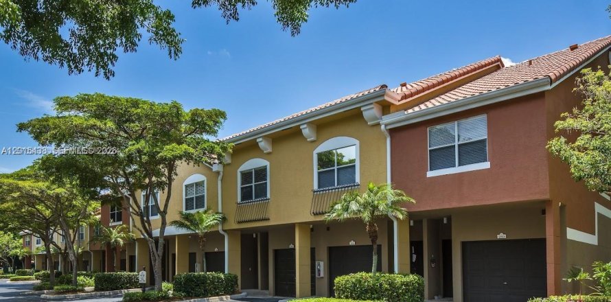 Touwnhouse à Boca Raton, Floride 3 chambres, 134.52 m2 № 2169256