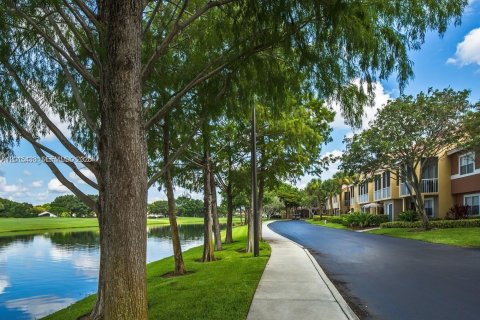Touwnhouse à louer à Boca Raton, Floride: 3 chambres, 134.52 m2 № 2169256 - photo 24