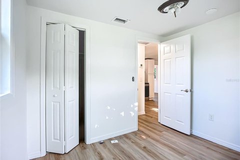 Villa ou maison à louer à Nokomis, Floride: 2 chambres, 69.12 m2 № 2165926 - photo 14
