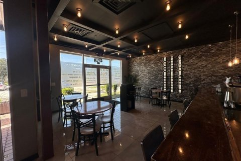 Propiedad comercial en venta en Orlando, Florida № 1915323 - foto 5